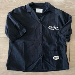 P&Co Women’s Short Sleeve Button Down - House of Beer